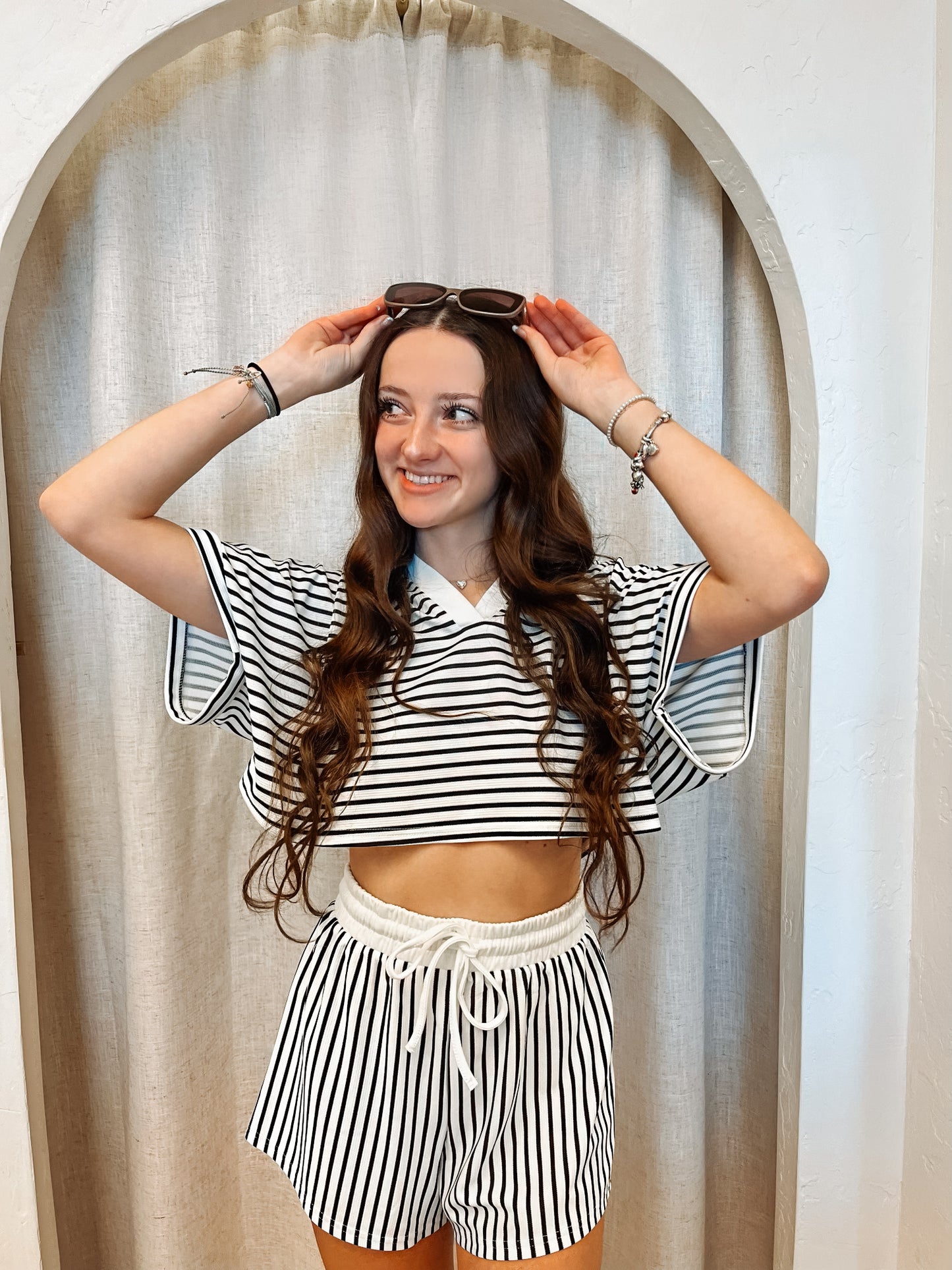 Cropped stripes set