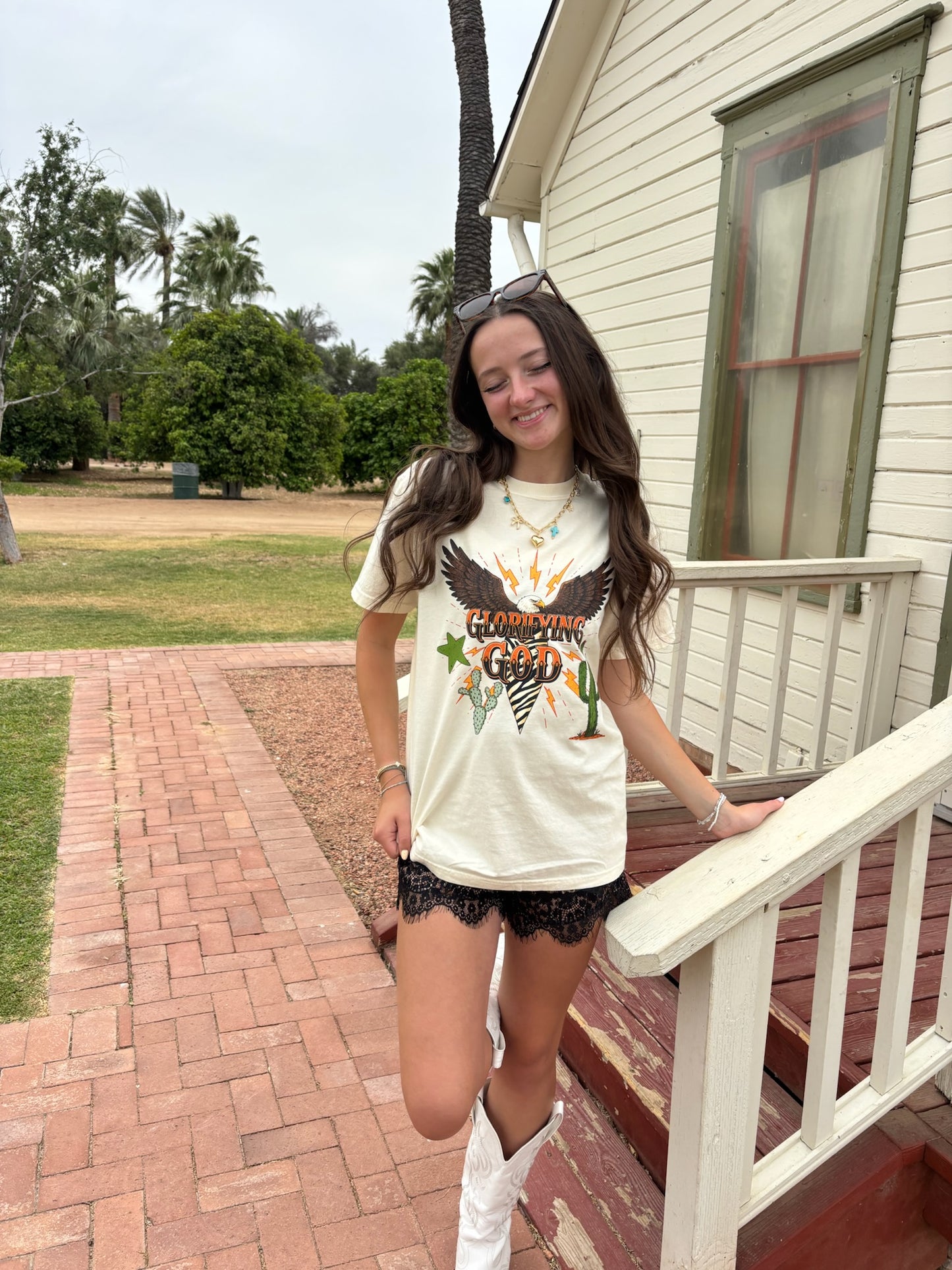 WHOLESALE Glorifying God tee