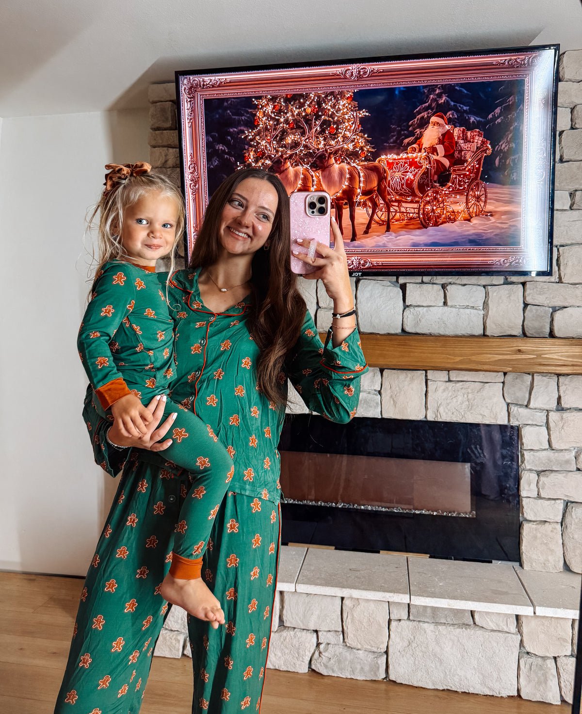 WHOLESALE woman’s Christmas pajamas (ships by November 25th)