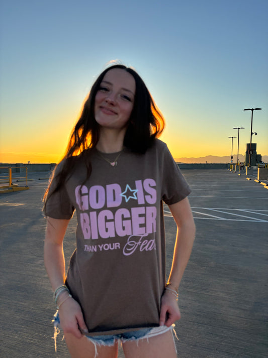 WHOLESALE God is bigger than your fear tee