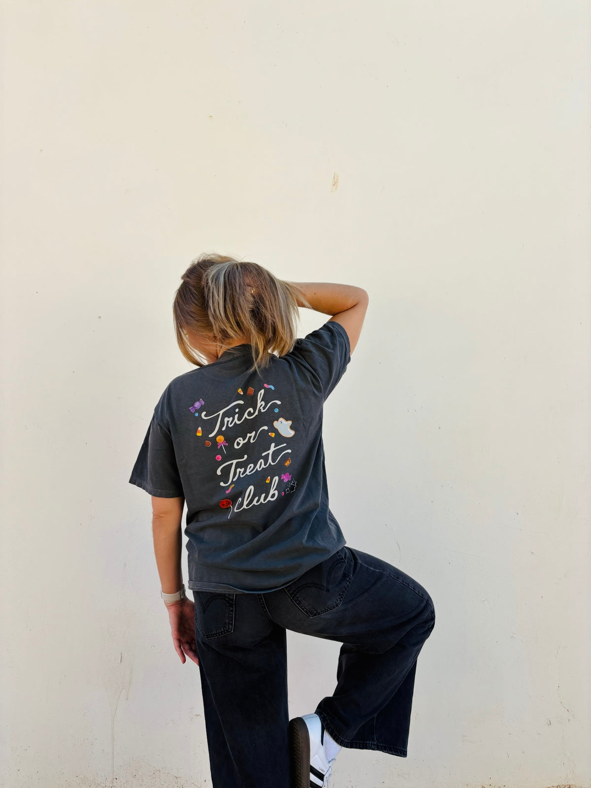 WHOLESALE trick or treat club tee