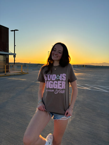WHOLESALE God is bigger than your fear tee