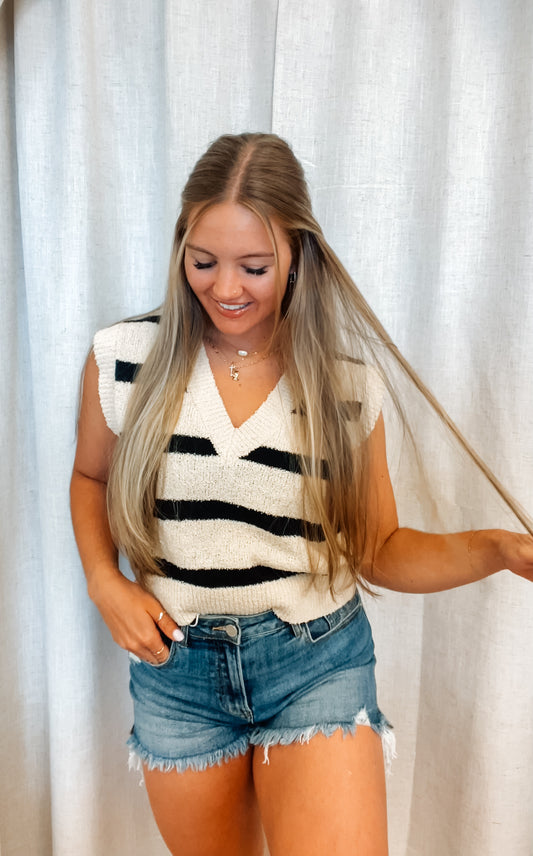 Knit v-neck sweater top