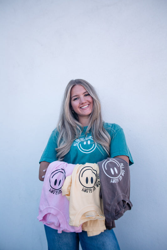 All for his glory smile tee